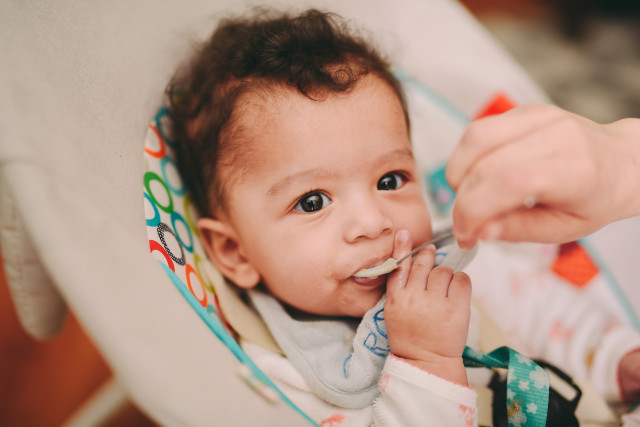 feeding_baby